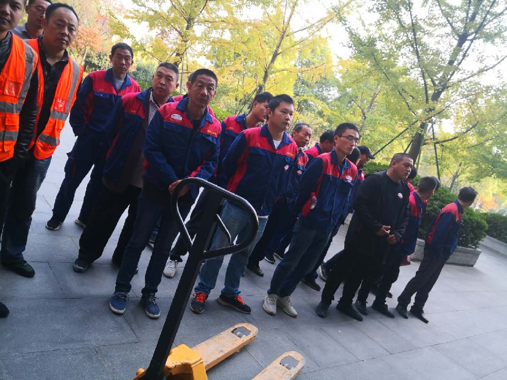 杭州福臨門(mén)搬家公司服務(wù)團(tuán)隊(duì)